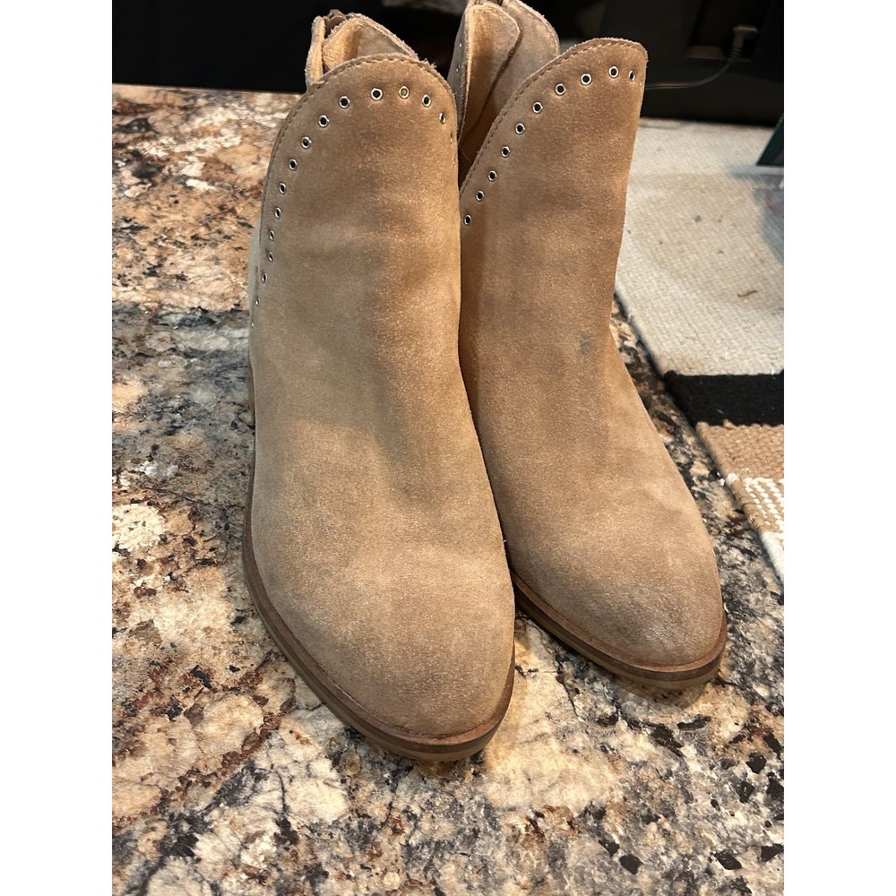 Chelsea & Violet CV-KERRI Beige Leather Ankle Bootie Studded Zip Almond 8 - Picture 2 of 6